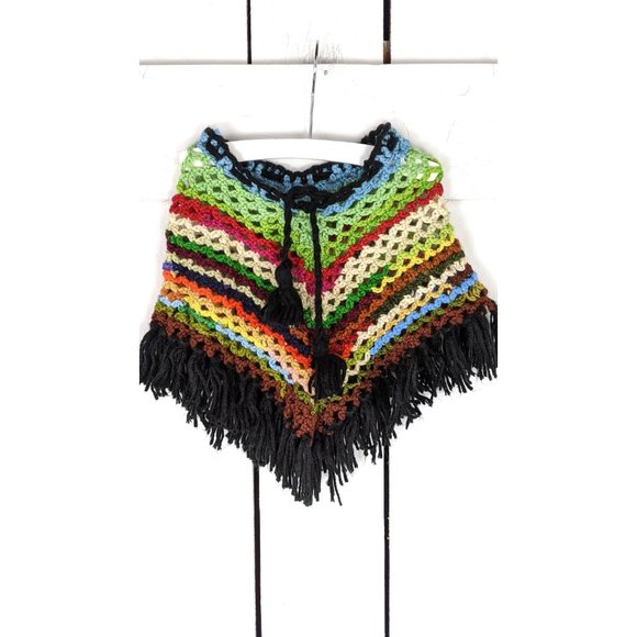 Baby girl rainbow chevron striped crochet knit shawl fringe poncho wrap - Picture 2 of 4